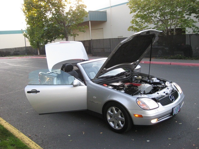 1999 Mercedes-Benz SLK230 Sport/ Hard Top Convertible/ 88k miles   - Photo 8 - Portland, OR 97217