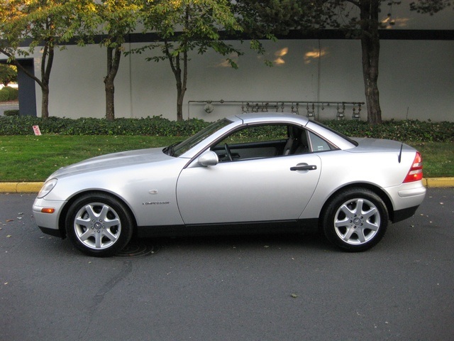 1999 Mercedes-Benz SLK230 Sport/ Hard Top Convertible/ 88k miles   - Photo 32 - Portland, OR 97217