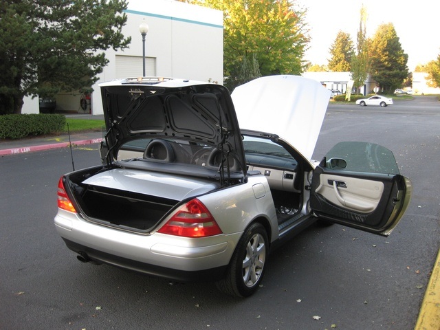 1999 Mercedes-Benz SLK230 Sport/ Hard Top Convertible/ 88k miles   - Photo 18 - Portland, OR 97217