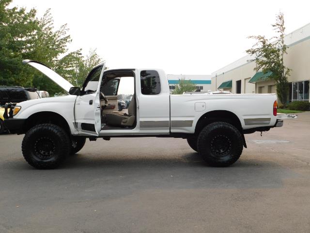 2000 Toyota Tacoma SR5 V6 / 4X4 / 5-SPEED MANUAL / LIFTED LIFTED   - Photo 26 - Portland, OR 97217