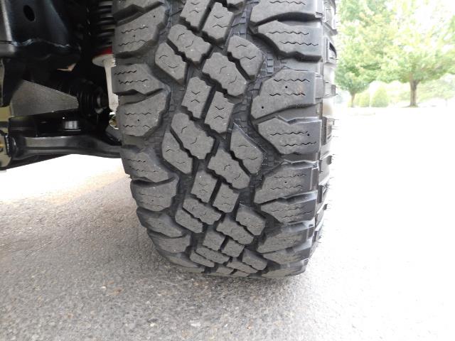 2000 Toyota Tacoma SR5 V6 / 4X4 / 5-SPEED MANUAL / LIFTED LIFTED   - Photo 23 - Portland, OR 97217