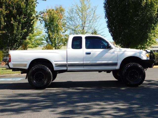 2000 Toyota Tacoma SR5 V6 / 4X4 / 5-SPEED MANUAL / LIFTED LIFTED   - Photo 56 - Portland, OR 97217