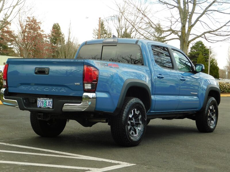 2019 Toyota Tacoma TRD Off-Road 4X4 V6 /6-SPEED /4,800 MILES   - Photo 8 - Portland, OR 97217