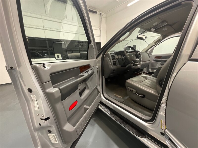 2008 Dodge Ram 2500 Laramie 4X4 6.7L DIESEL / 61,000 MILES/ ZERO RUST / SHORT BED / Leather Heated Seats / Power Sliding rear window - Photo 32 - Gladstone, OR 97027
