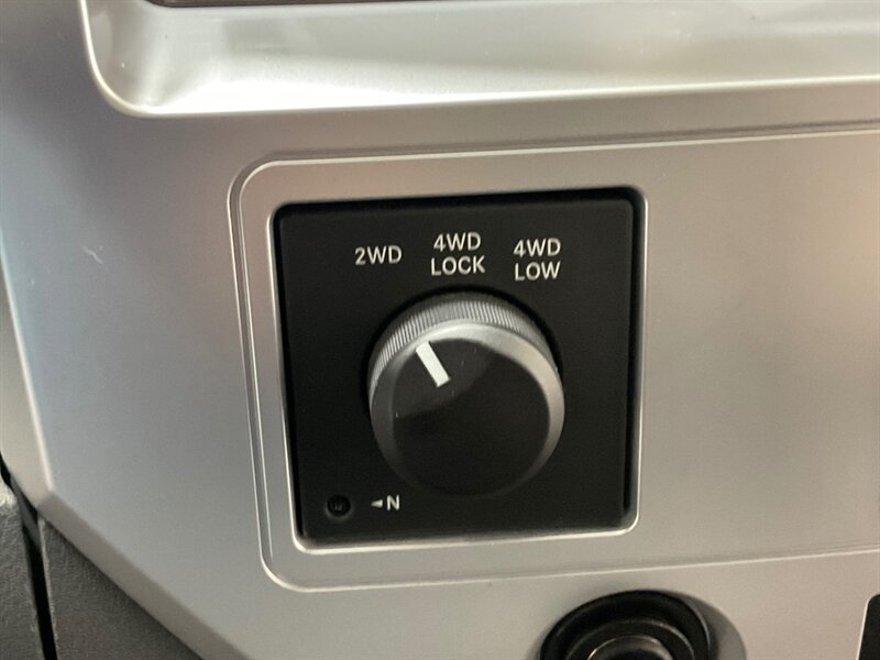 2008 Dodge Ram 2500 Laramie 4X4 6.7L DIESEL / 61,000 MILES/ ZERO RUST / SHORT BED / Leather Heated Seats / Power Sliding rear window - Photo 20 - Gladstone, OR 97027