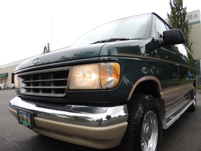 1996 Ford E-Series Van E-350 HEAVY DUTY XLT / 7.5L 8Cyl   - Photo 9 - Portland, OR 97217