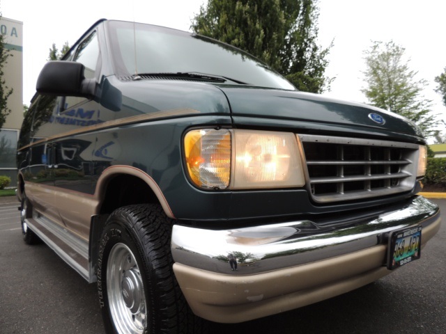 1996 Ford E-Series Van E-350 HEAVY DUTY XLT / 7.5L 8Cyl   - Photo 10 - Portland, OR 97217