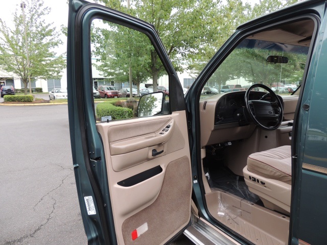 1996 Ford E-Series Van E-350 HEAVY DUTY XLT / 7.5L 8Cyl   - Photo 13 - Portland, OR 97217