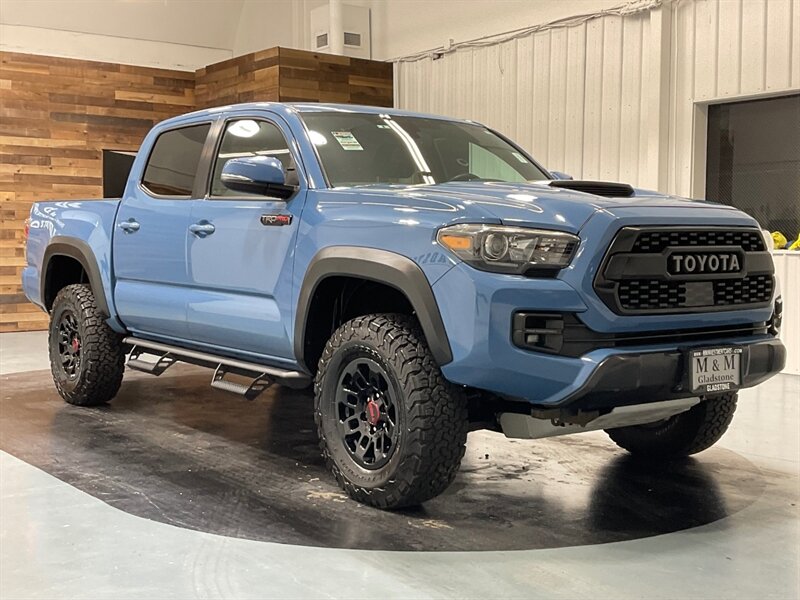 2018 Toyota Tacoma TRD Pro Double Cab 4X4 / 6-SPEED MANUAL / Tech Pkg  / ZERO RUST - Photo 63 - Gladstone, OR 97027