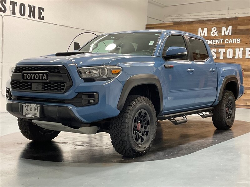 2018 Toyota Tacoma TRD Pro Double Cab 4X4 / 6-SPEED MANUAL / Tech Pkg  / ZERO RUST - Photo 1 - Gladstone, OR 97027