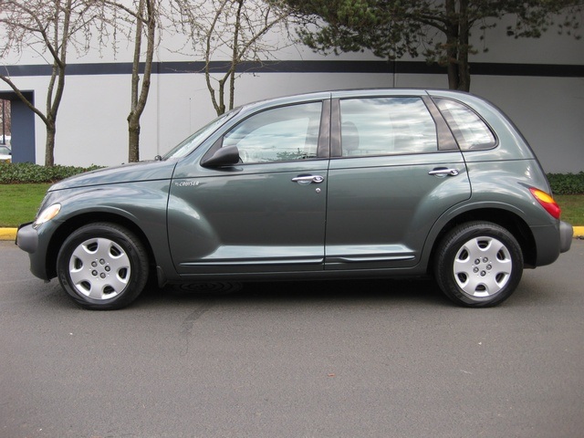 2003 Chrysler PT Cruiser 5-speed/ 25 miles per gallon   - Photo 2 - Portland, OR 97217