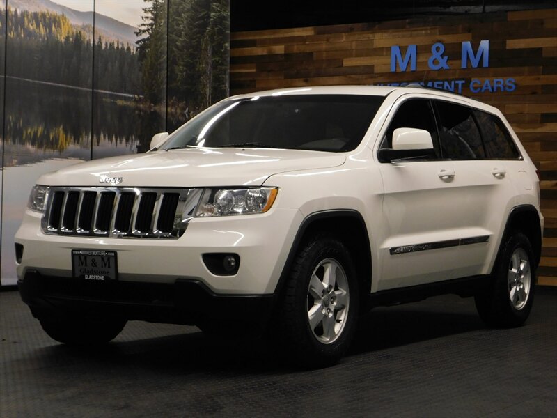 2011 Jeep Grand Cherokee Laredo 4X4 / V6 / LO   - Photo 25 - Gladstone, OR 97027