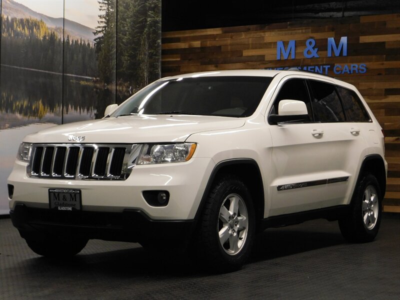 2011 Jeep Grand Cherokee Laredo 4X4 / V6 / LO   - Photo 1 - Gladstone, OR 97027