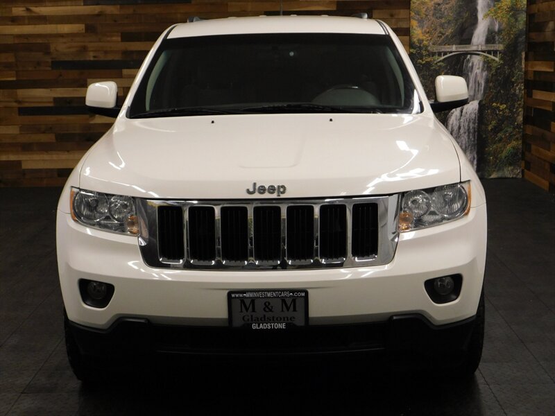 2011 Jeep Grand Cherokee Laredo 4X4 / V6 / LO   - Photo 5 - Gladstone, OR 97027