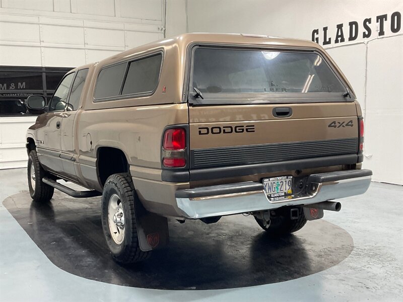 2001 Dodge Ram 1500 SLT Quad Cab 4X4 / 5.2L V8 / 5-SPEED / 94K MILES  / LOCAL TRUCK w. ZERO RUST - Photo 10 - Gladstone, OR 97027