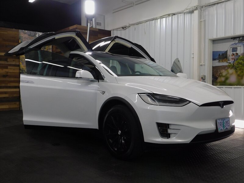 2016 Tesla Model X 90D AWD / 3RD ROW SEAT / Leather /SHARP   - Photo 9 - Gladstone, OR 97027