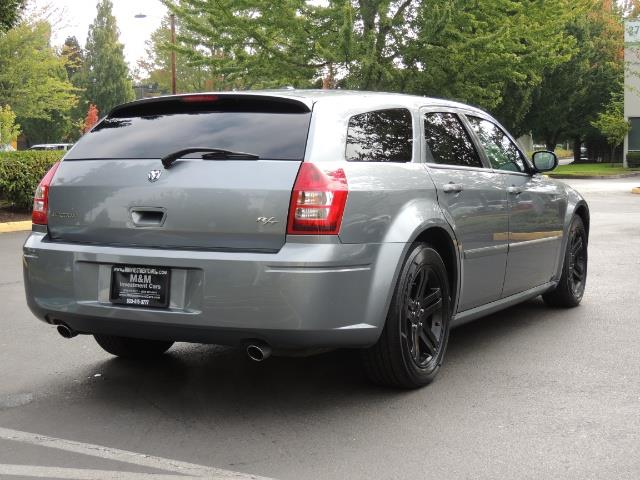 2006 Dodge Magnum RT SPORT WAGON / HEMI / V8 5.7L / 1-Owner