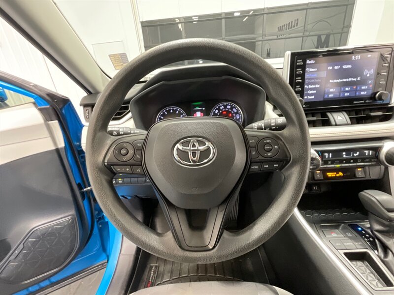 2019 Toyota RAV4 XLE Sport Utility / Sunroof / Heated Seats  / Backup Camera / Excel Cond - Photo 47 - Gladstone, OR 97027