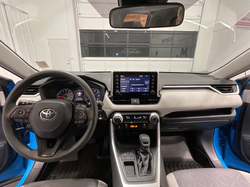 2019 Toyota RAV4 XLE Sport Utility / Sunroof / Heated Seats  / Backup Camera / Excel Cond - Photo 44 - Gladstone, OR 97027