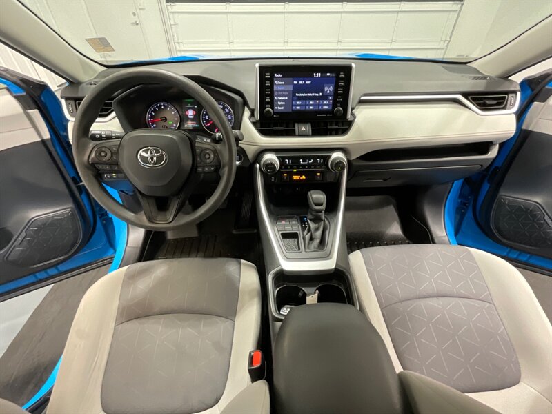 2019 Toyota RAV4 XLE Sport Utility / Sunroof / Heated Seats  / Backup Camera / Excel Cond - Photo 39 - Gladstone, OR 97027