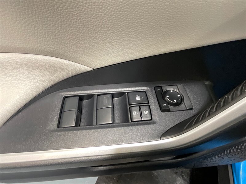 2019 Toyota RAV4 XLE Sport Utility / Sunroof / Heated Seats  / Backup Camera / Excel Cond - Photo 50 - Gladstone, OR 97027