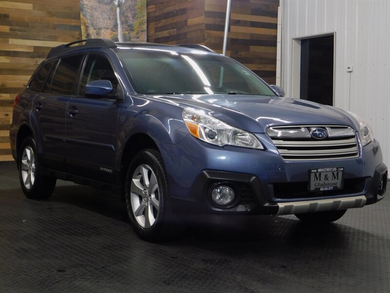 2013 Subaru Outback 2.5i Limited Wagon /   - Photo 2 - Gladstone, OR 97027