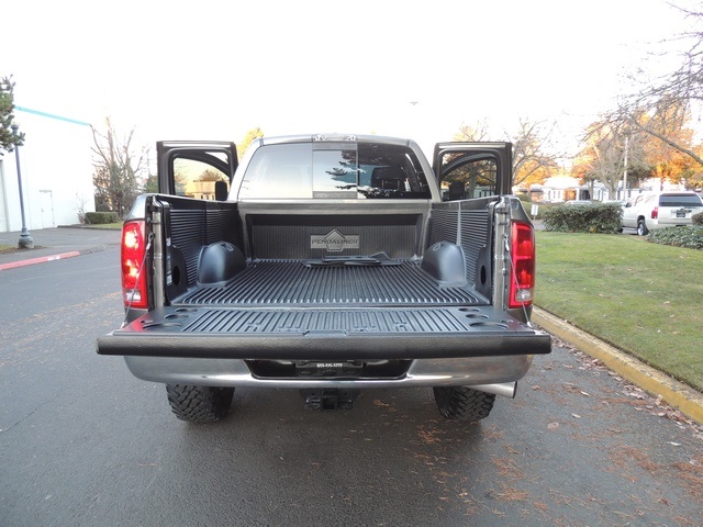 2006 Dodge Ram 2500 Laramie/ 4X4 / 5.9L Diesel / Leather/ LIFTED   - Photo 16 - Portland, OR 97217