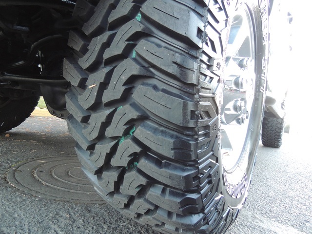 2006 Dodge Ram 2500 Laramie/ 4X4 / 5.9L Diesel / Leather/ LIFTED   - Photo 24 - Portland, OR 97217