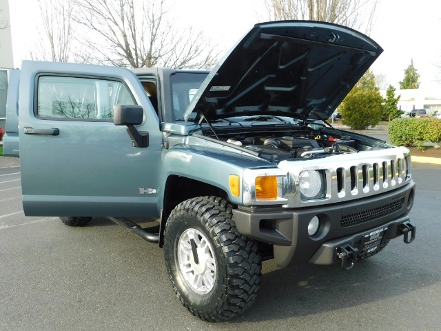 2006 Hummer H3 4dr SUV / 4WD / Sunroof / LIFTED / MUD TIRES   - Photo 31 - Portland, OR 97217