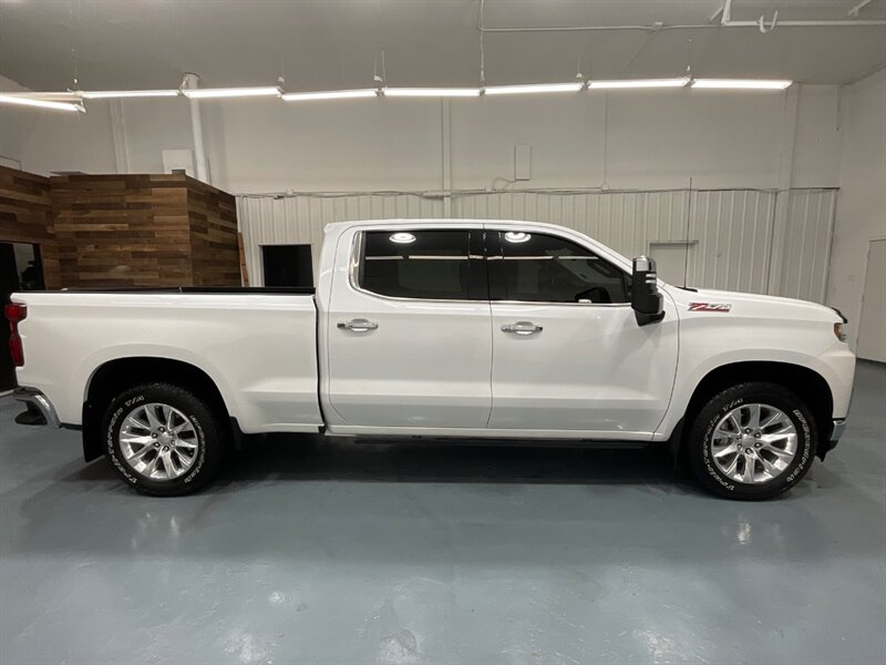 2021 Chevrolet Silverado 1500 LTZ 4X4 Z71 OFF RD / Crew Cab / 27,000 MILES  / 6.6 FT BED / Leather w. Heated & Cooled Seats / ZERO RUST - Photo 4 - Gladstone, OR 97027