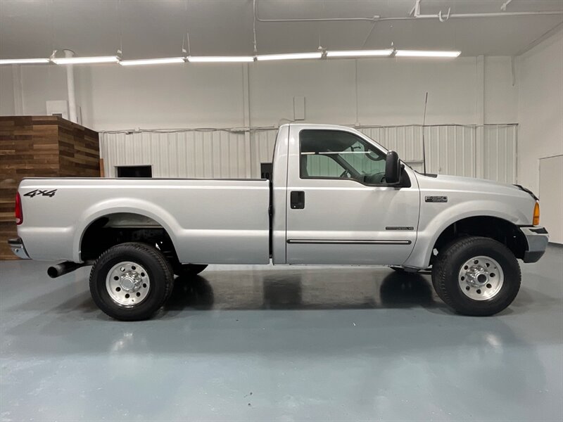 2000 Ford F-350 XLT Regular Cab 4X4 / 7.3L DIESEL / 74,000 MILES  / California Truck w. ZERO RUST / Long Bed - Photo 4 - Gladstone, OR 97027