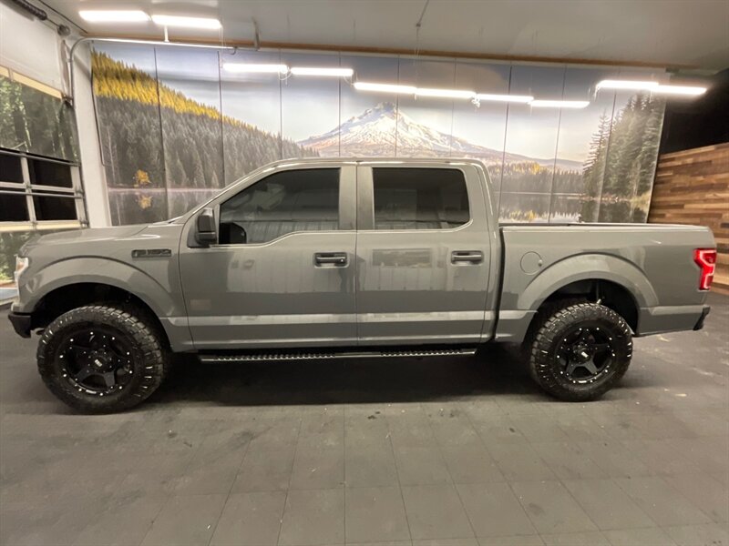 2018 Ford F-150 XLT Crew Cab 4X4 / 2.7L V6 EcoBoost /WHEELS & TIRE  CUSTOM BUMPERS / BLACK WHEELS / Backup Camera / LOCAL TRUCK / RUST FREE / Backup Camera / SHARP SHARP!! - Photo 3 - Gladstone, OR 97027