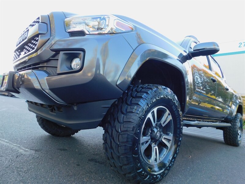 2019 Toyota Tacoma TRD Sport 4X4 / Long bed / NEW LIFT / 12,000 MILES   - Photo 9 - Portland, OR 97217