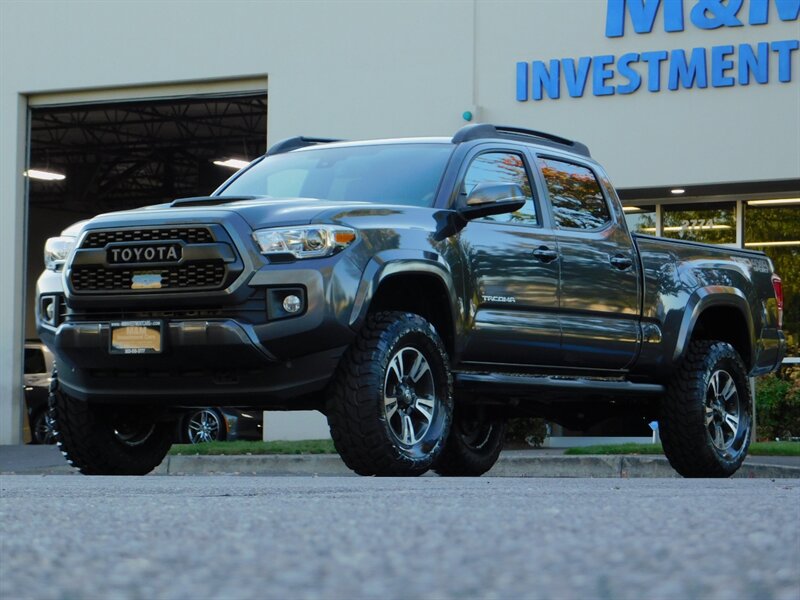 2019 Toyota Tacoma TRD Sport 4X4 / Long bed / NEW LIFT / 12,000 MILES   - Photo 1 - Portland, OR 97217