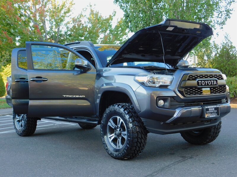 2019 Toyota Tacoma TRD Sport 4X4 / Long bed / NEW LIFT / 12,000 MILES   - Photo 32 - Portland, OR 97217