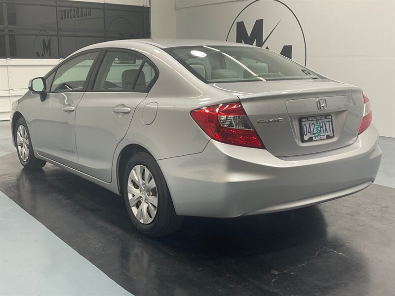 2012 Honda Civic LX Sedan 4Dr / 1.8L 4Cyl / MINT COND / 52 K MILES  / RUST FREE / LOW MILES - Photo 8 - Gladstone, OR 97027