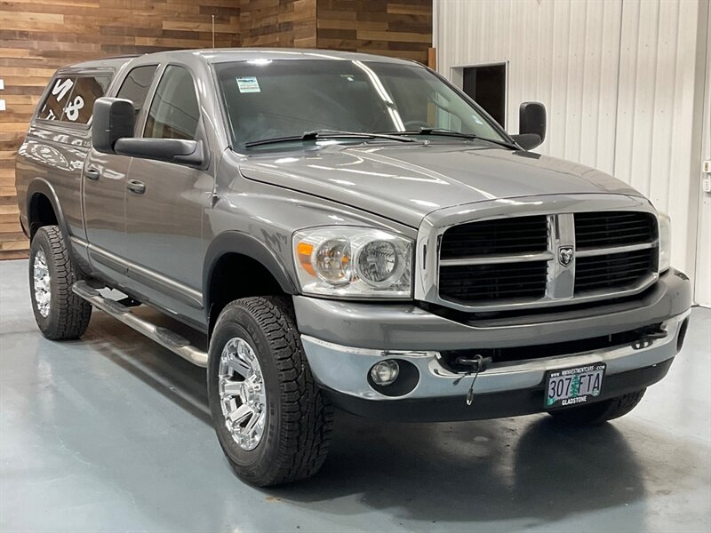 2007 Dodge Ram 2500 SLT Big Horn 4X4 / 6.7L CUMMINS DIESEL / ZERO RUST  / SHORT BED / Diesel Exhaust brake / Towing Pkg & Trailer Brake Controller / Air Compressor / Backup Camera - Photo 2 - Gladstone, OR 97027