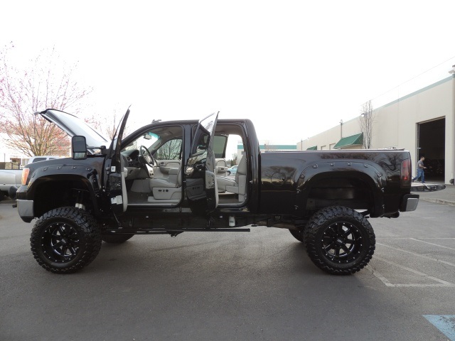 2008 GMC Sierra 2500 SLT DURAMAX LIFTED   - Photo 13 - Portland, OR 97217