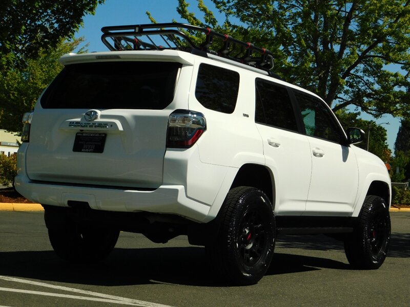 2019 Toyota 4Runner TRD CUSTOM UPGRADE / Leather / NEW LIFT TRD WHEELS   - Photo 7 - Portland, OR 97217