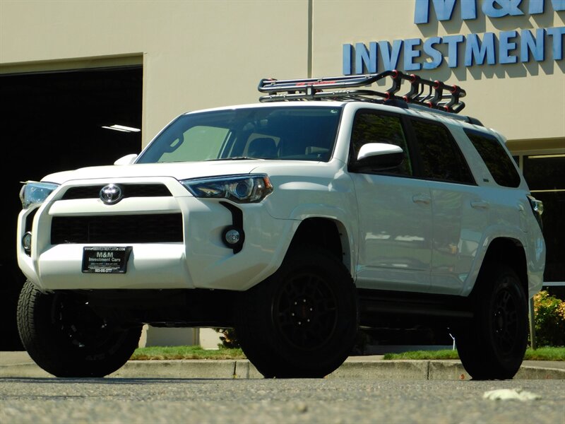 2019 Toyota 4Runner TRD CUSTOM UPGRADE / Leather / NEW LIFT TRD WHEELS   - Photo 47 - Portland, OR 97217