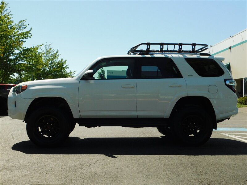 2019 Toyota 4Runner TRD CUSTOM UPGRADE / Leather / NEW LIFT TRD WHEELS   - Photo 3 - Portland, OR 97217