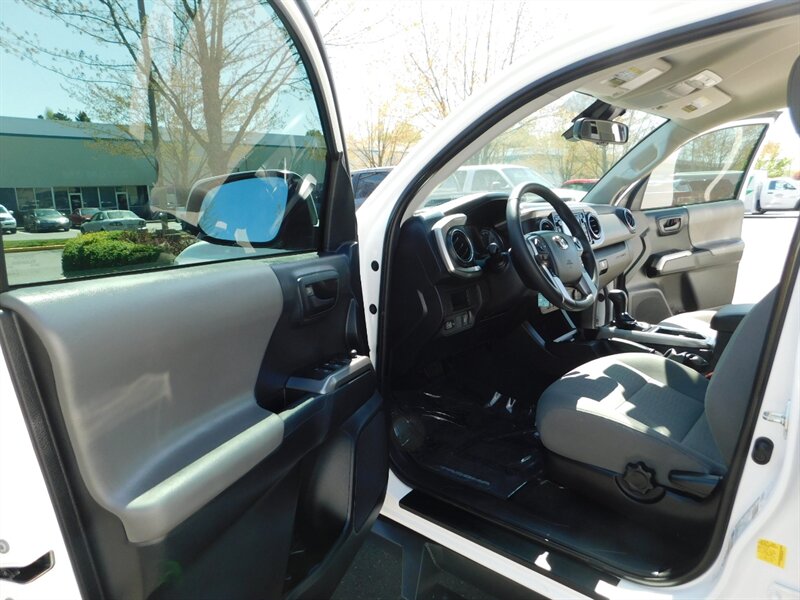 2018 Toyota Tacoma SR5 V6 4X4 / Double Cab LONG BED / LIFTED LIFTED   - Photo 11 - Portland, OR 97217