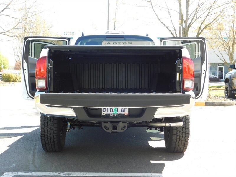 2018 Toyota Tacoma SR5 V6 4X4 / Double Cab LONG BED / LIFTED LIFTED   - Photo 28 - Portland, OR 97217