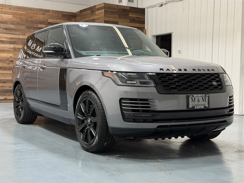 2020 Land Rover Range Rover P525 HSE / 5.0L V8 SUPERCHARGED /1-OWNER  / Panoramic Sunroof / Heated & ventilated Seats