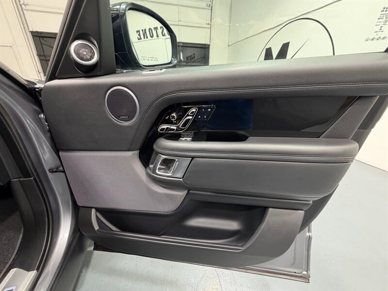 2020 Land Rover Range Rover P525 HSE / 5.0L V8 SUPERCHARGED /1-OWNER / Panoramic Sunroof / Heated & ventilated Seats - Photo 27 - Gladstone, OR 97027