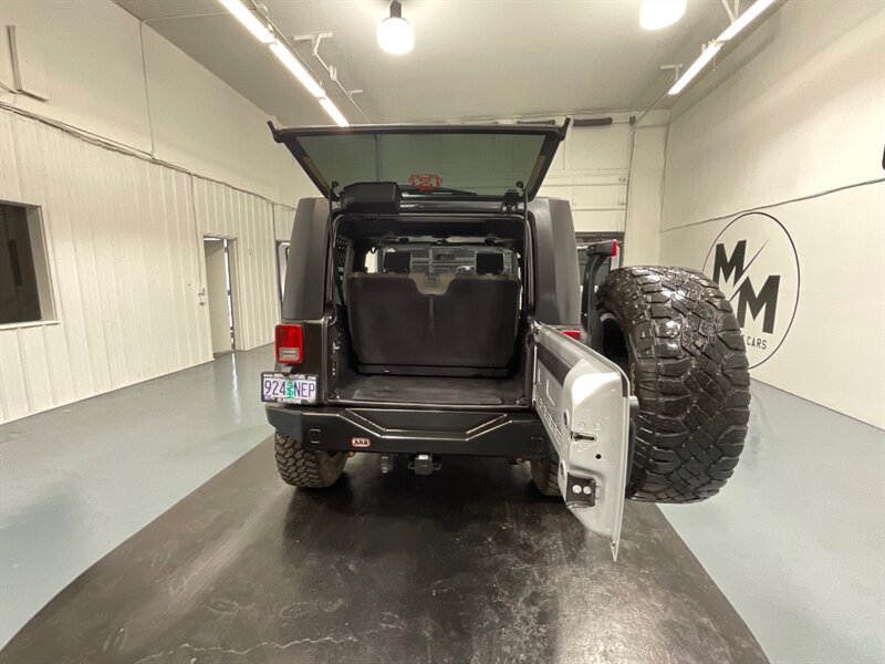 2009 Jeep Wrangler Rubicon 2Dr / 4X4 / 3.8L V6 / HARD TOP / LIFTED  / LOCAL SUV / NO RUST - Photo 30 - Gladstone, OR 97027