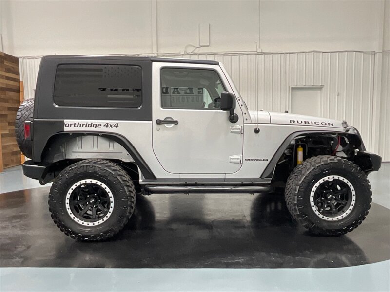 2009 Jeep Wrangler Rubicon 2Dr / 4X4 / 3.8L V6 / HARD TOP / LIFTED  / LOCAL SUV / NO RUST - Photo 4 - Gladstone, OR 97027