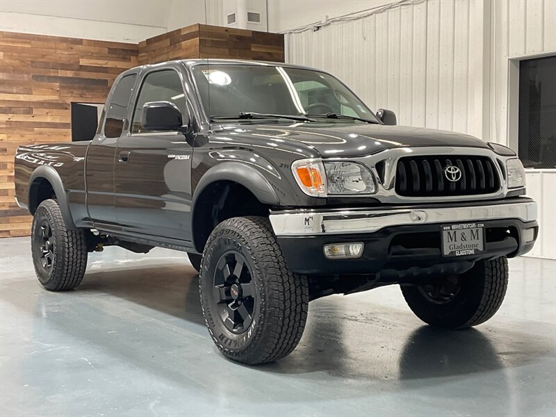 2004 Toyota Tacoma V6 SR5 4X4 / 3.4L V6 / 5-SPEED / LIFTED  / ZERO RUST / TIMING BELT SERVICE ALREADY DONE - Photo 53 - Gladstone, OR 97027