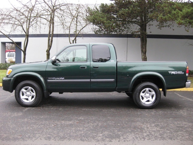 2003 Toyota Tundra SR5/4WD/4DR Xtra Cab / 1-Owner   - Photo 2 - Portland, OR 97217