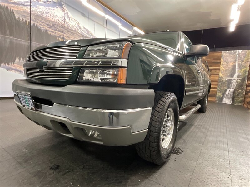 2003 Chevrolet Silverado 2500 LT 4dr 4X4 / 8.1L V8   - Photo 9 - Gladstone, OR 97027